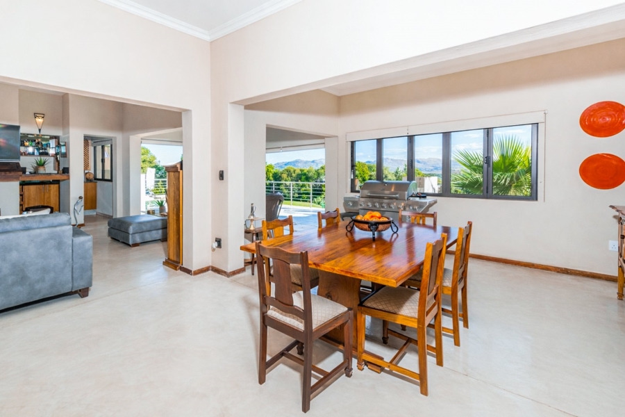 3 Bedroom Property for Sale in Caribbean Beach Club North West